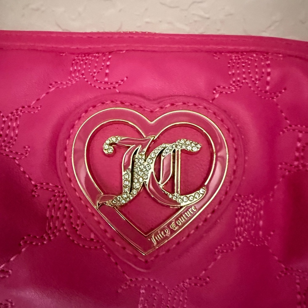 Juicy Couture Bright Fuchsia Quilted Heart Logo Shoulder Bag - Picture 2 of 7